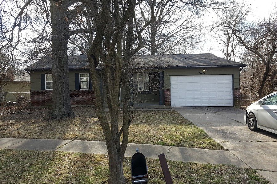 1st image of 12322 Spanish Pond Rd