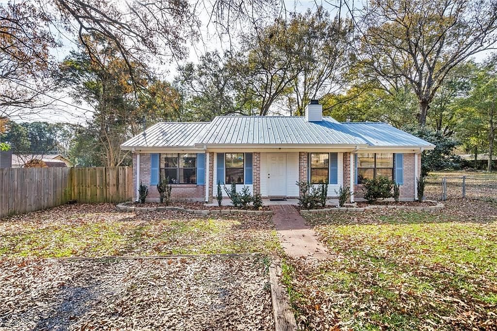 7541 Western Hills Dr S, Mobile, AL 36618 | Zillow