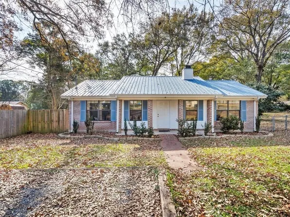 7541 Western Hills Dr S, Mobile, AL 36618