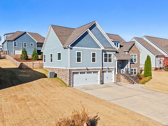 4th image of 125 Angel Oak Way