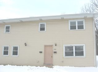 1221 Fairview Ave, Joliet, IL 60432