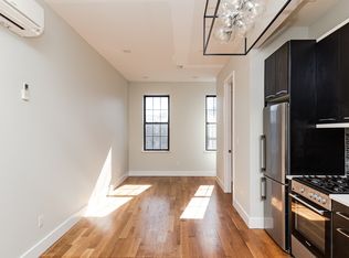 238 Boerum St #3F, Brooklyn, NY 11206