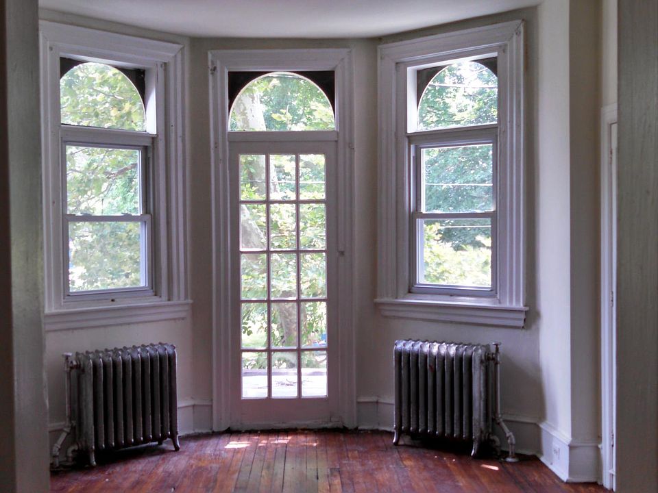 1st image of 5131 Pine St Floor 2