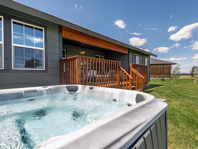 1054 Canoe Loop #ID1379480P — Photo 38