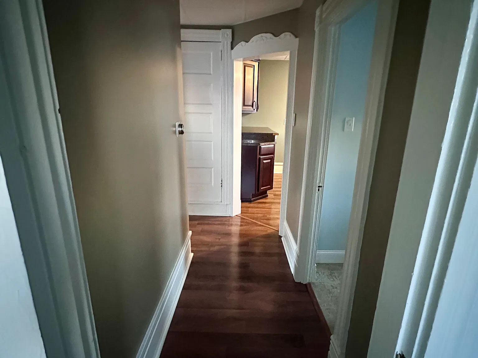 2 bed, 1000 sqft, $1,200 — Photo 1