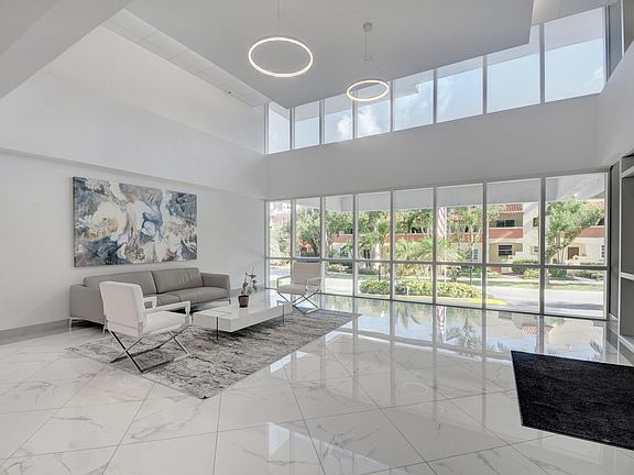 3rd image of 525 N Ocean Boulevard #1114