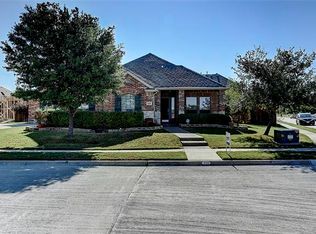 218 Trophy Trl, Forney, TX 75126
