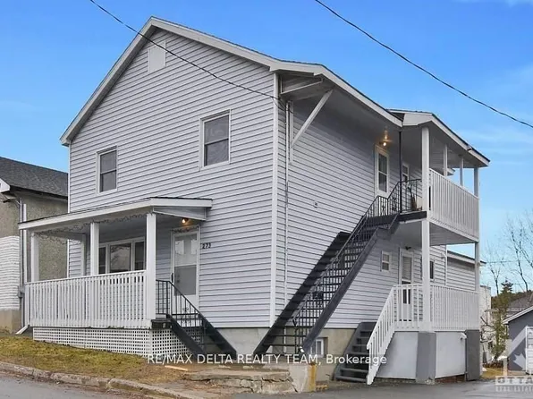 273 Shakespeare St #2, Ottawa, ON K1L 5M7