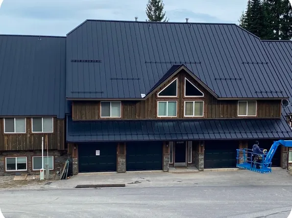 419 Crystal Springs Rd #1, Sandpoint, ID 83864