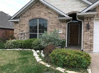 3911 Incourt Ln, College Station, TX 77845
