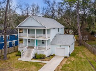 1186 Mosstree Rd, North Charleston, SC 29405