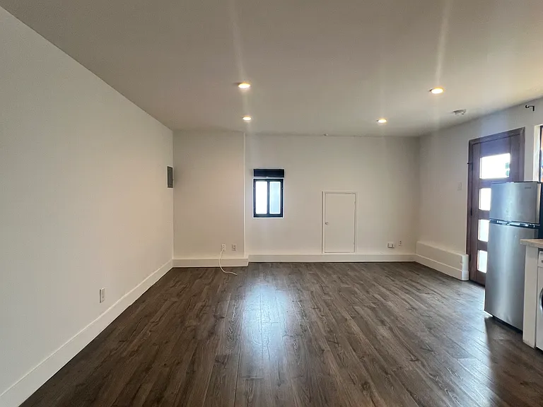 2231 Brant St #2233 — Photo 6