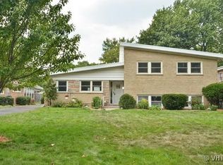 415 Wilshire Dr W, Wilmette, IL