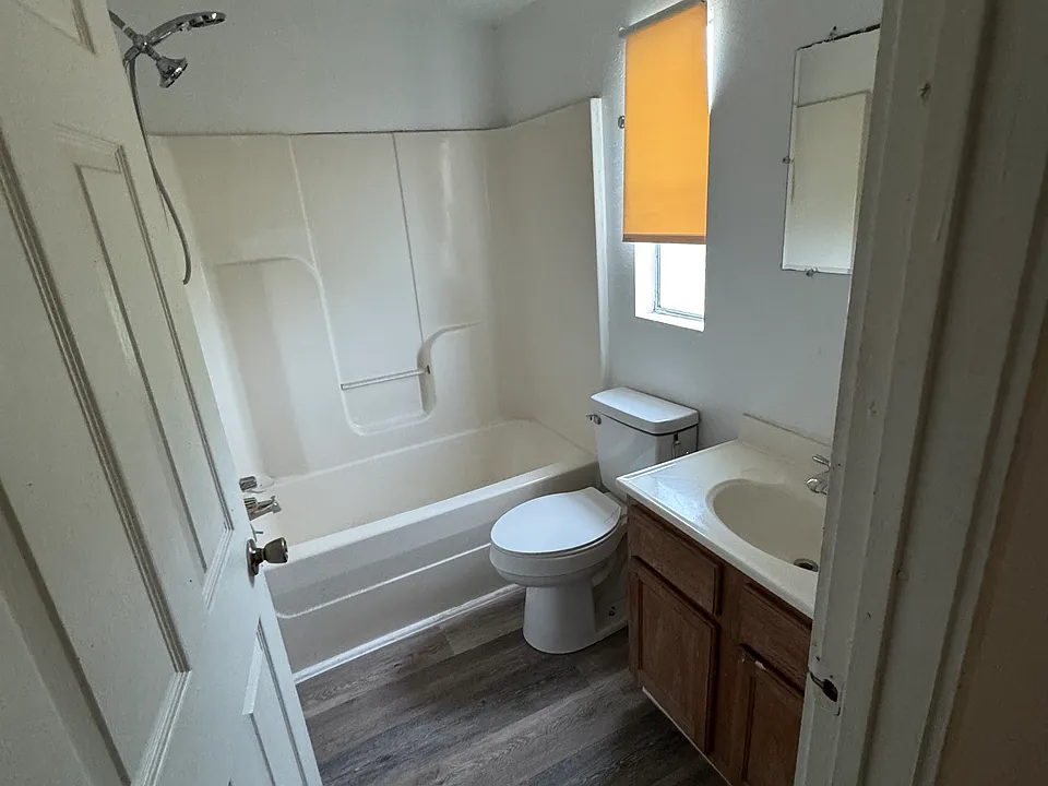 5318 Lower Mission Valley Rd