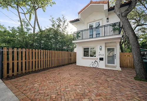 2922 Virginia St #2922 Photo 1