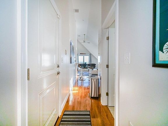 5th image of 148 Winthrop Shore Dr APT 6