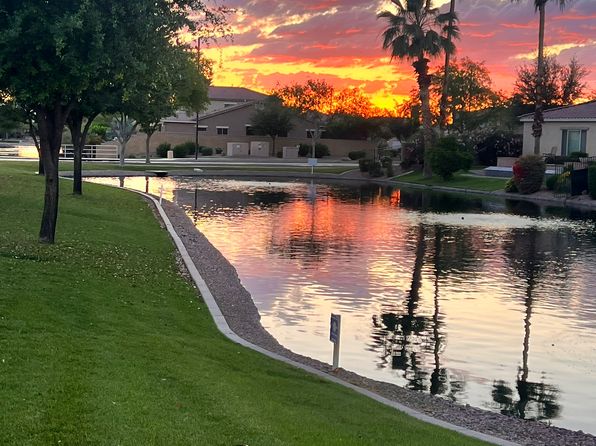 878 E Cherry Hills Dr