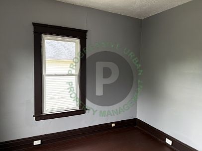 5th image of 3552 E 138th St