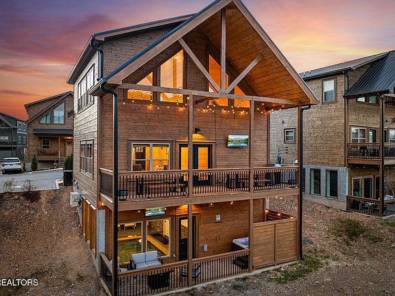 2nd image of 519 Warbonnet Way