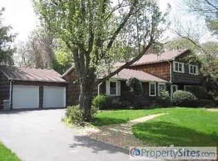 4 Tallmadge Gate, Setauket, NY 11733