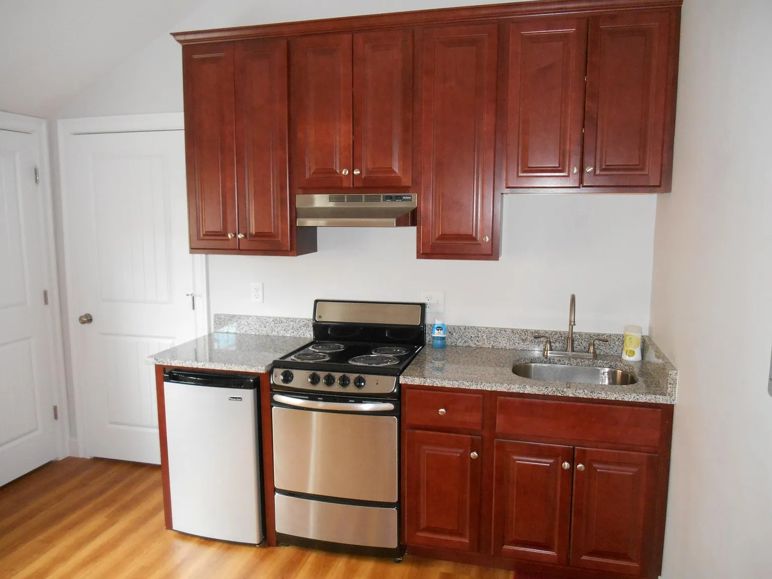22 Fort St — Photo 2