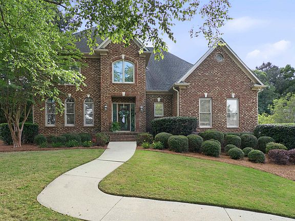 2nd image of 507 Highland Park Cir
