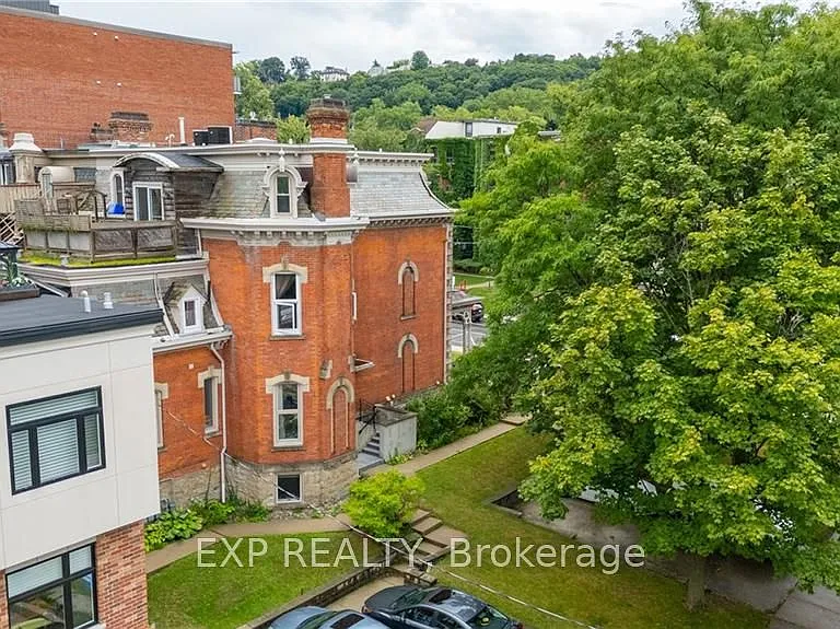46 Herkimer St #2 — Photo 33
