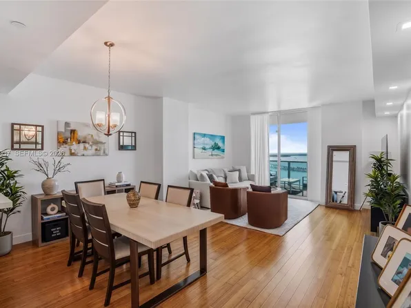2101 Brickell Ave APT 3005, Miami, FL 33129