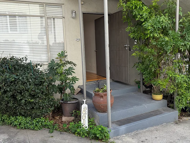 2610 Locksley Pl #2601 — Photo 1