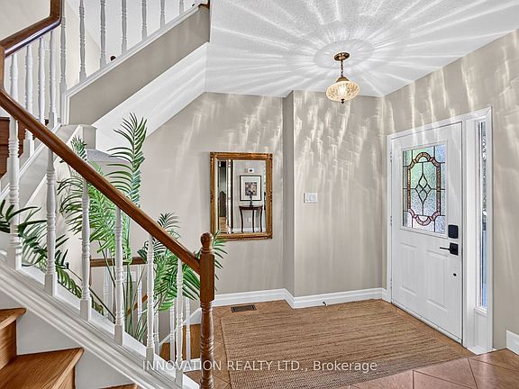 5th image of 96 Florizel Ave