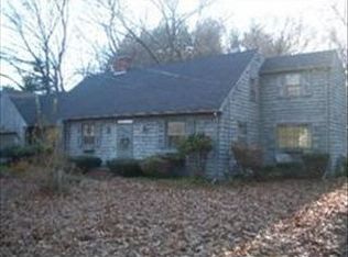 32 W Parish Dr, Andover, MA 01810