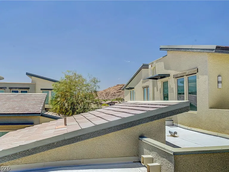 11401 Gravitation Dr — Photo 42