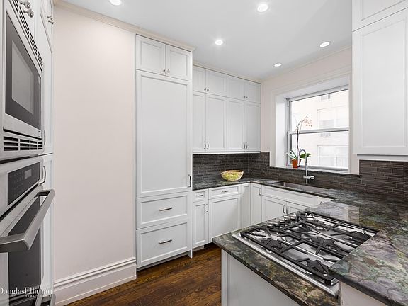 5th image of 215 W 88th St APT 4B