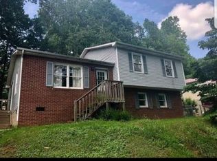 158 Walnut St, Amherst, VA 24521