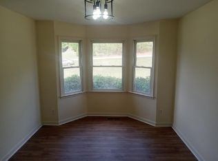 508 Mountain Rd, Woodstock, GA 30188