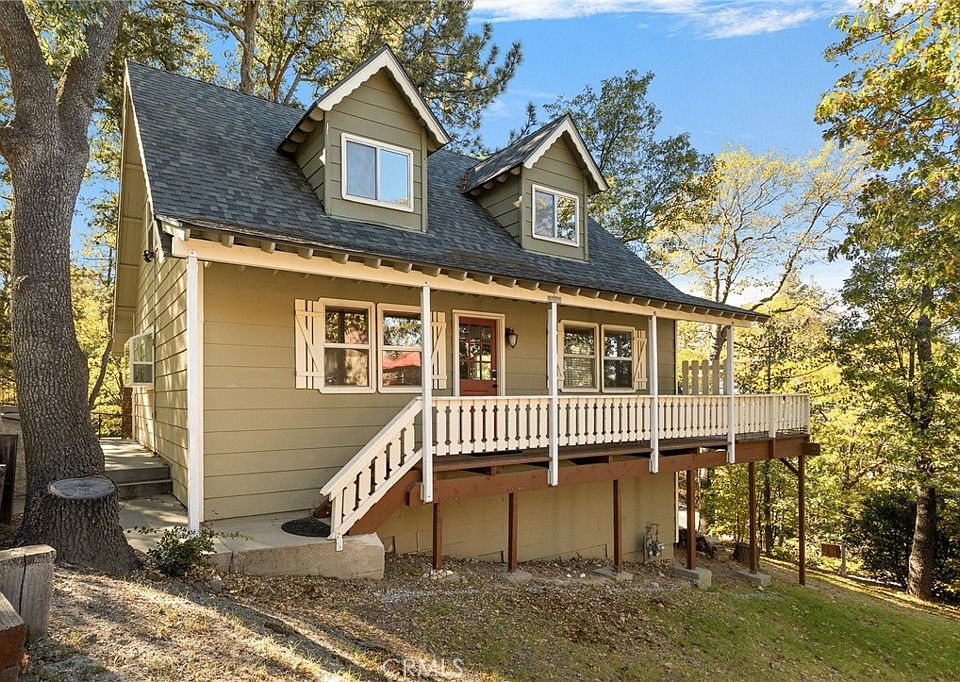 1st image of 1145 Evergreen Ln