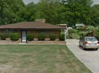 2541 Brantwood Dr, Westlake, OH