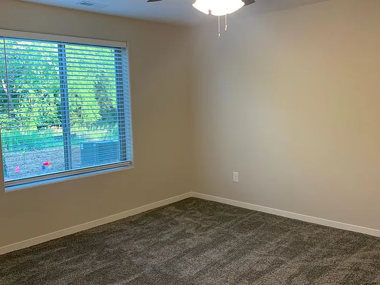 9920 Del Rio Dr — Photo 15