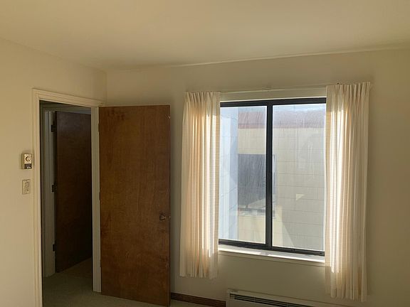 3rd image of 2550 Geary Blvd #503