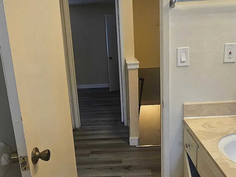 1814 V St #2 — Photo 32