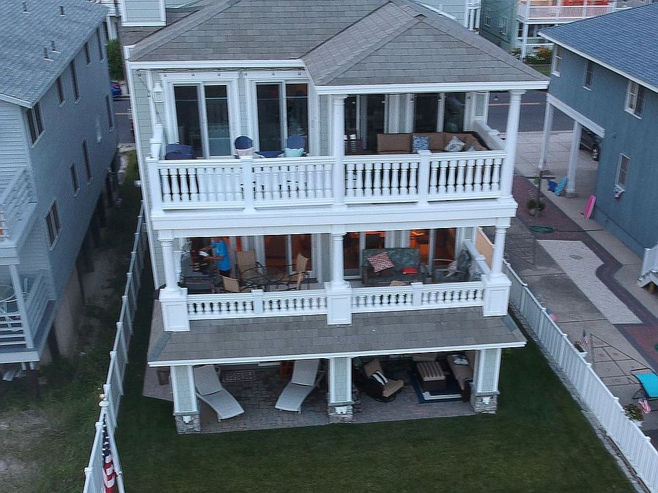 1st image of 5123 Central Ave
