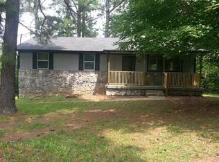 1196 Brummit Rd, Charlotte, TN 37036