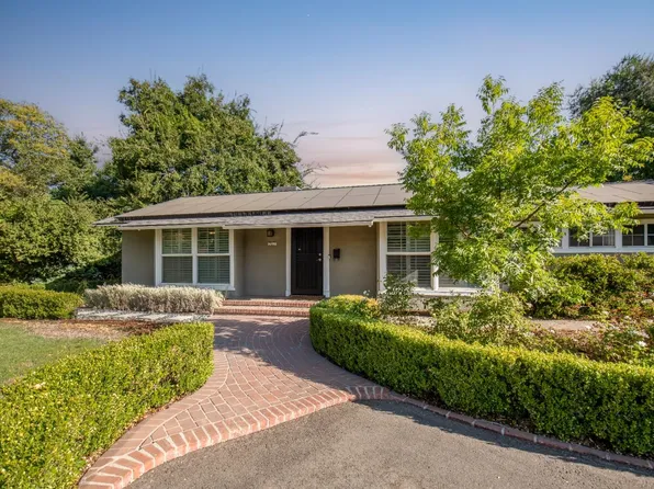 767 E Saginaw Way, Fresno, CA 93704