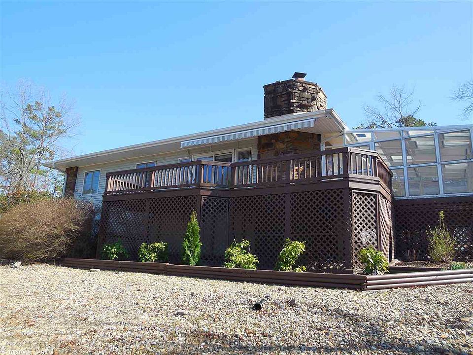 1st image of 125 E Villena Dr