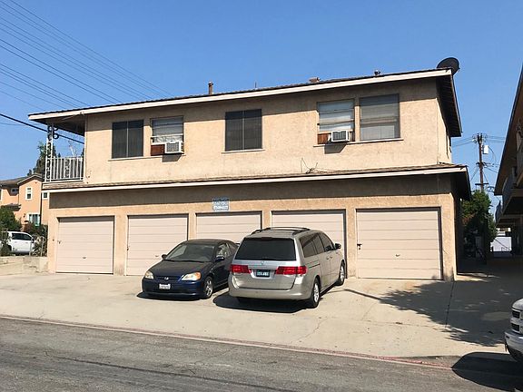 2nd image of 1121 N Glenoaks Blvd