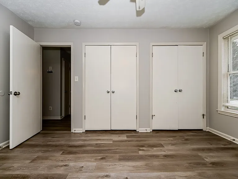 6183 Fieldcrest Dr — Photo 14