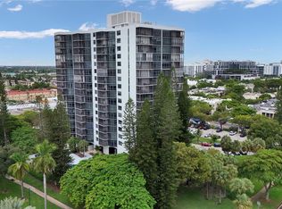 Bonavida Condo, Aventura, FL 33180