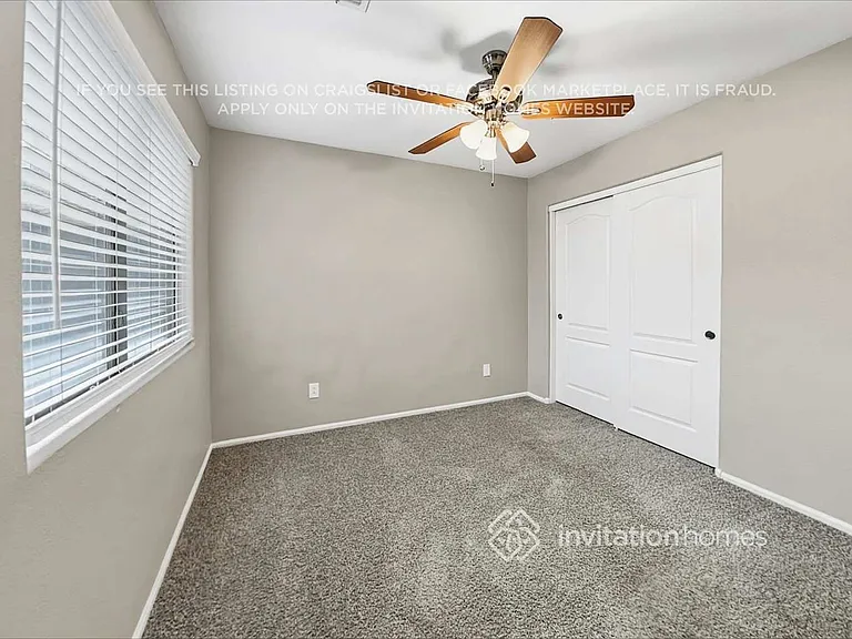 447 W Corriente Ct — Photo 14