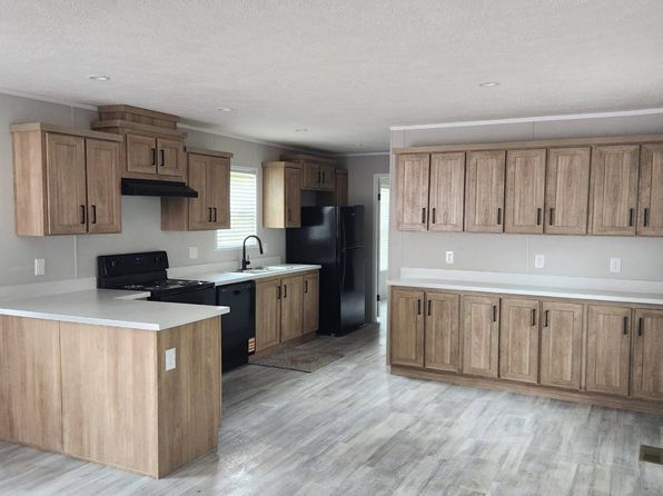 18 Landrey Dr