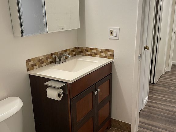 3rd image of 14225 Lora Dr #1-42-1